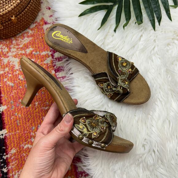 Vintage Y2K 2000s Candie's Brown Beaded Embroidered Heeled Sandal 9 Boho Fairy - Picture 1 of 9